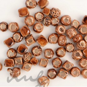 Rankų darbo keramikiniai karoliukai - ruda, 5 mm skylute
