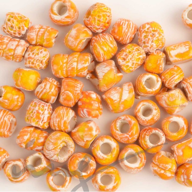 Rankų darbo keramikiniai karoliukai - oranžinė, 5 mm skylute Rankų darbo keramikiniai karoliukai - oranžinė, 5 mm skylute
